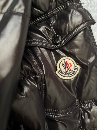 Chaqueta Moncler Maya Negra