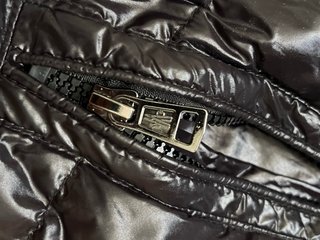 Chaqueta Moncler Maya Negra