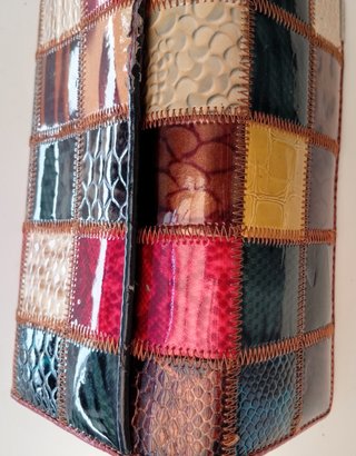 Monedero patchwork mujer.