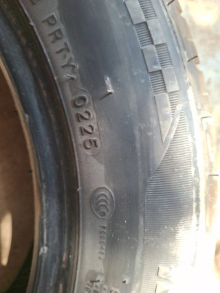 2 Neumáticos 165/65 R14 79S