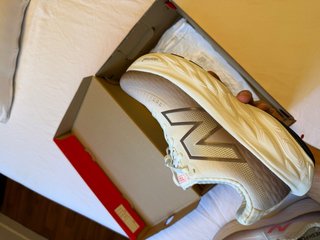 New Balance 1080 Beige/Rosa