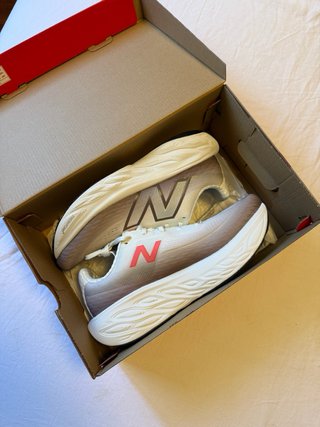 New Balance 1080 Beige/Rosa
