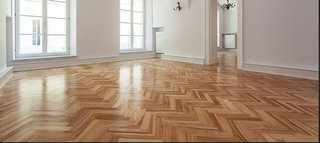 BARNIZADO DE PUERTAS Y SUELOS DE MADERA – TORTOSA