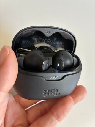 Auriculares Inalámbricos JBL Tune Beam Negros
