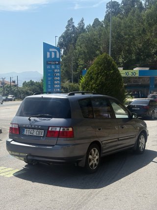 KIA Carens 2003