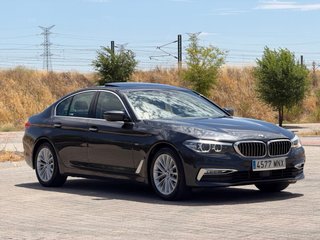 BMW Serie 530d luxury line 265cv 2020