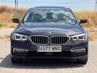 BMW Serie 530d luxury line 265cv 2020