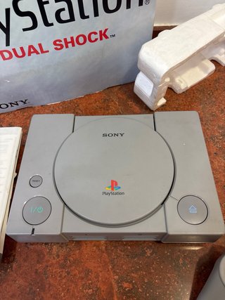 PlayStation 1 Dual Shock Sony Grigio