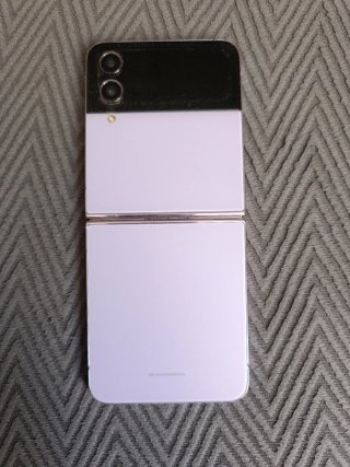 Samsung Galaxy Z Flip 4 Morado