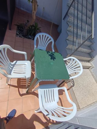 5 Conjuntos mesa y 4 sillas PVC exterior 619391900