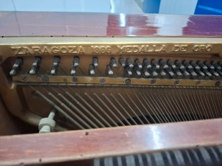 Piano antiguo Chassigne Frères