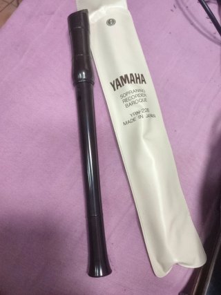 Flauta Yamaha Sopranino Barroca YRN-22B