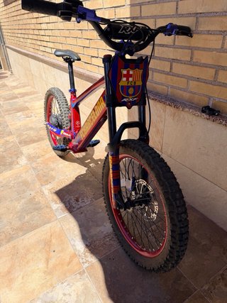Bicicleta eléctrica RXF FC Barcelona 20 pulgadas