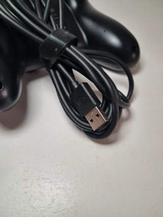 Mando Nintendo Switch Negro con cable