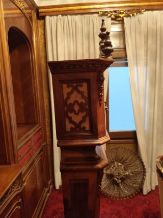 Reloj de pie clásico estilo inglés – Madera tallad