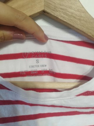 Camiseta rayas roja y blanca talla S