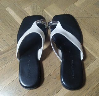 Sandalias pala Stradivarius ,n- 37