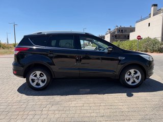 Ford Kuga 2.0 Tdci Titanium
