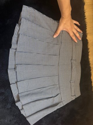 Falda plisada cuadros gris y negro
