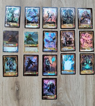 16 Cromos Fantasy Riders