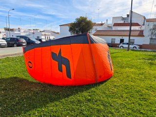 Cometa Kitesurf F-One Breeze V4 9m