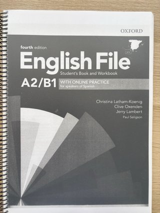 English File A2/B1 Pre-intermediate With Online...