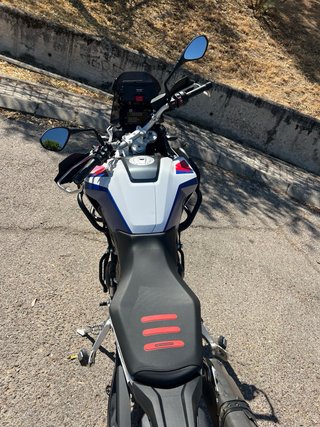 BMW F900 GS