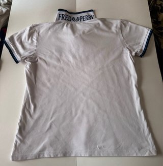 Polo Fred Perry Unisex Blanco y Azul