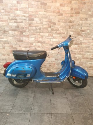 Vespa Primavera 125 Azul