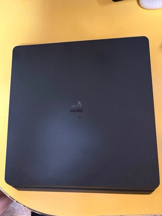 Consola Sony PS4 Slim Nera