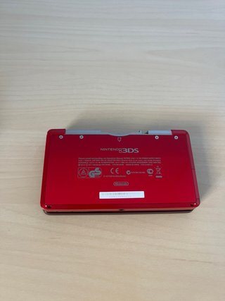 Nintendo 3DS Roja + Cargador Original
