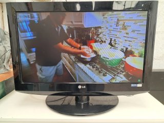 Televisor LG 28 Negro