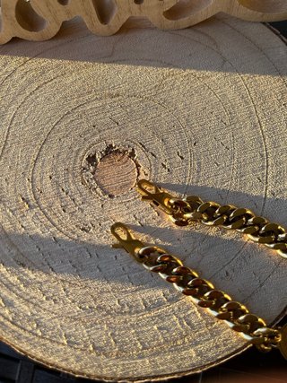 Conjunto Guess Cadena y Pulsera Acero Dorado