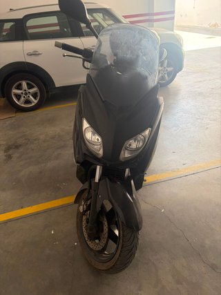 Yamaha XMAX 250 - 2011 Negra