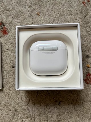 AirPods 4 ANC Originales Muy Cuidados