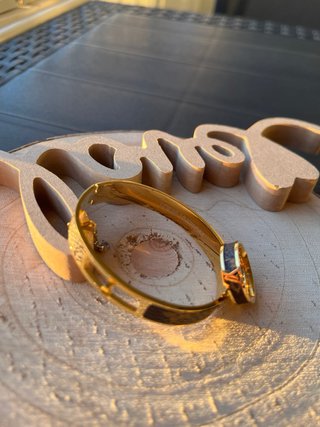 Pulsera y Anillo Louis Vuitton Dorados
