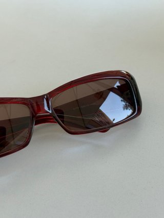 Gafas de sol vintage Y2K burdeos