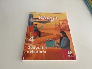 Geografía e Historia, 4 Secundaria, Revuela Guí...