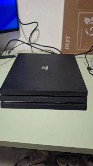 PS4 Pro v12.52
