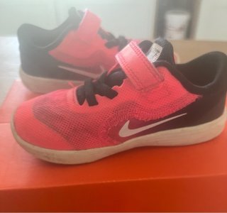Nike Revolution 3 Bambina Tg 25