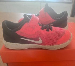 Nike Revolution 3 Bambina Tg 25