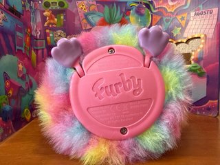 Furby Interactivo Tie Dye con Accesorios