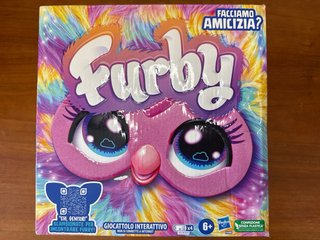 Furby Interactivo Tie Dye con Accesorios