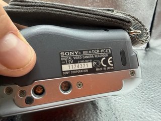 Sony handycam MiniDV DCR HC17E