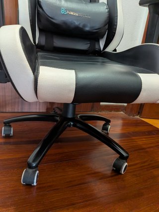 Silla Gaming NewSkill Kitsune Seminueva