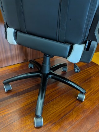 Silla Gaming NewSkill Kitsune Seminueva