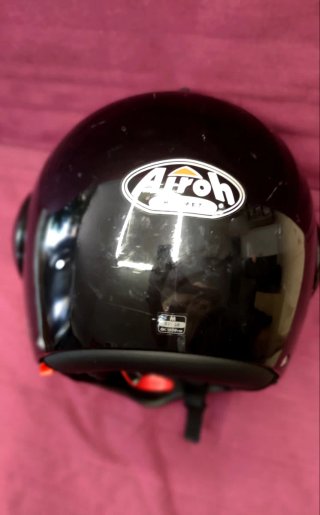 Casco de moto Airoh negro