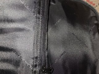 Mochila Piquadro Negra y Gris