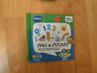 MagiBook con 3 libros interactivos Vtech