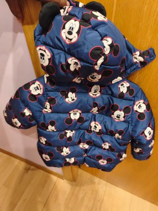 Cazadora invierno DKNY niño 2 años